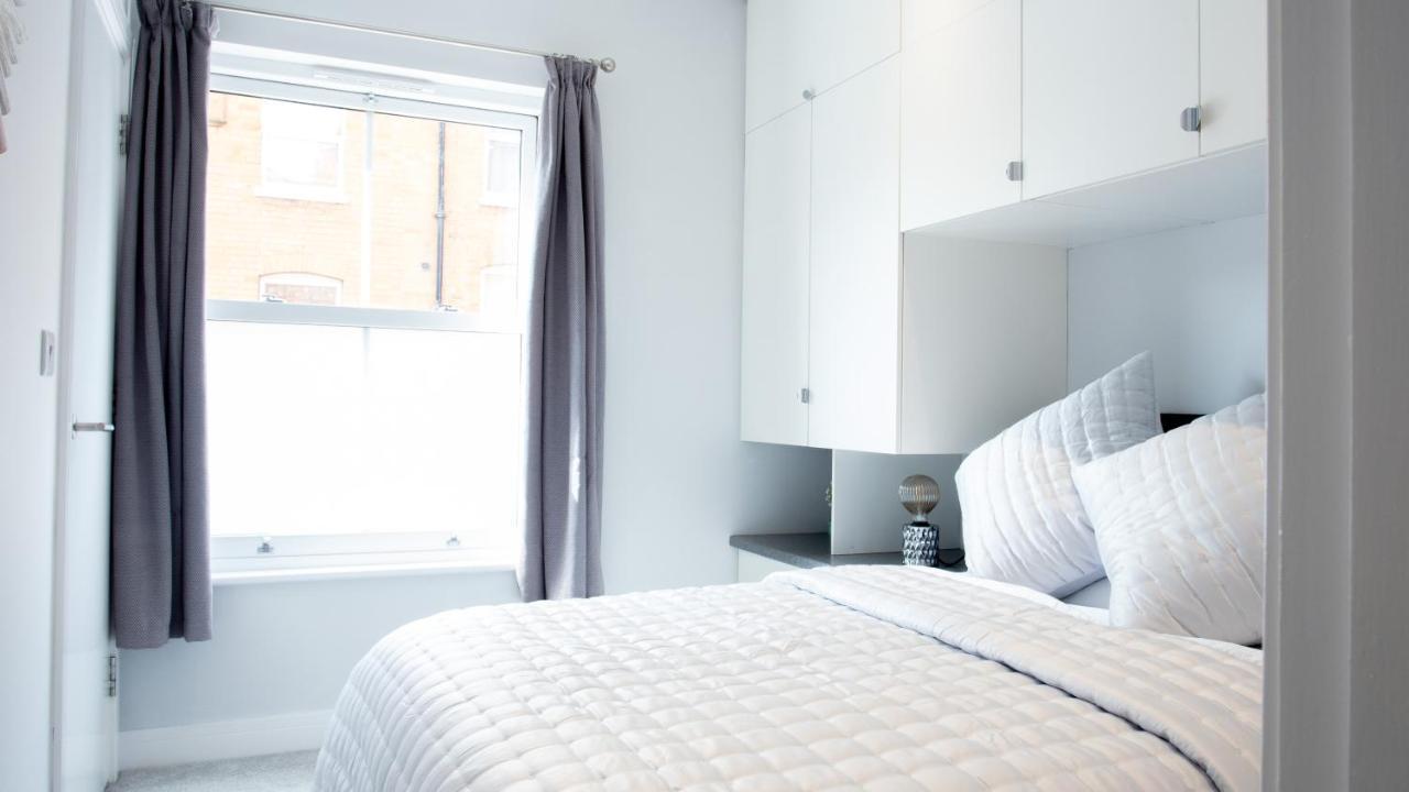 Modern Apartment With Free Parking And Wifi 스트렛포드-어폰-에이본 외부 사진
