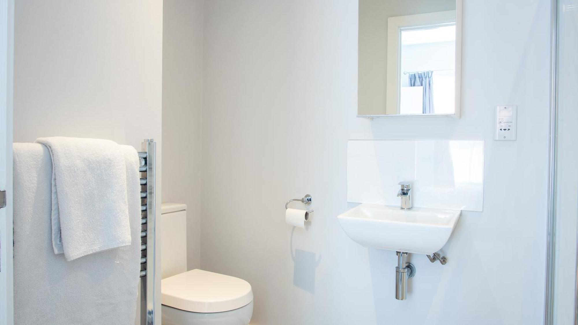 Modern Apartment With Free Parking And Wifi 스트렛포드-어폰-에이본 외부 사진